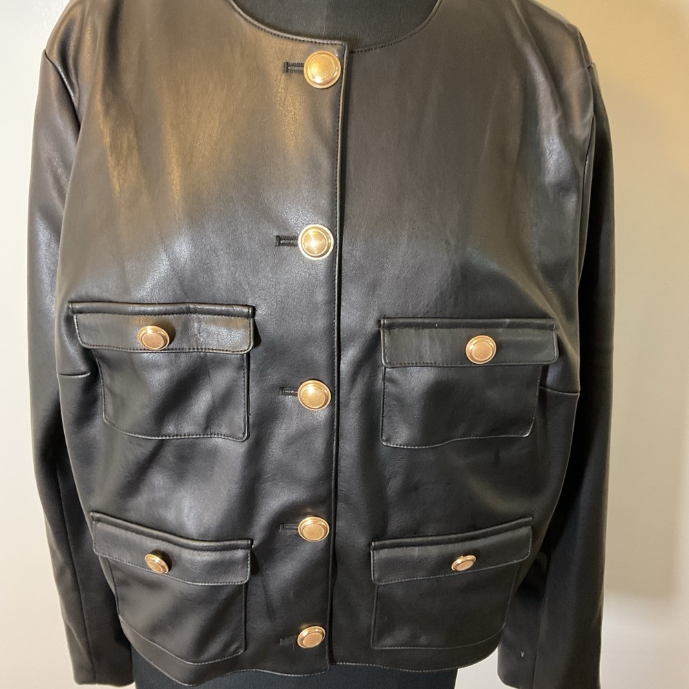 H&M Black Faux Leather Collarless Blazer Gold Button Jacket Size XL - Picture 5 of 9
